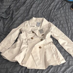 Tahari Beige Double-Breasted Short Coat